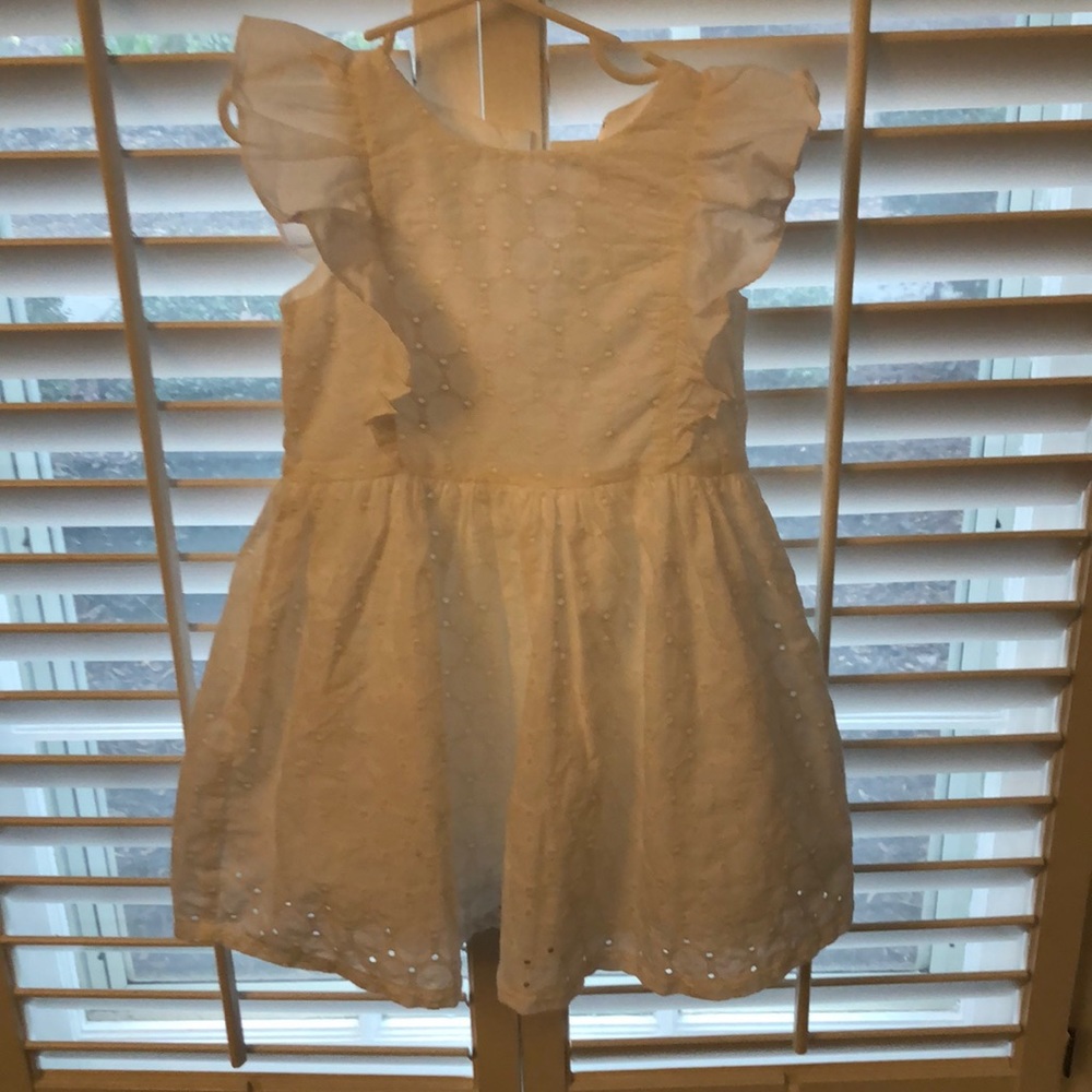Carter’s 3t white dress